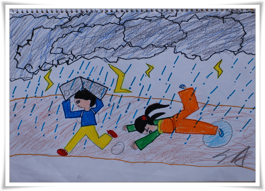 제목: 나무사이의 길